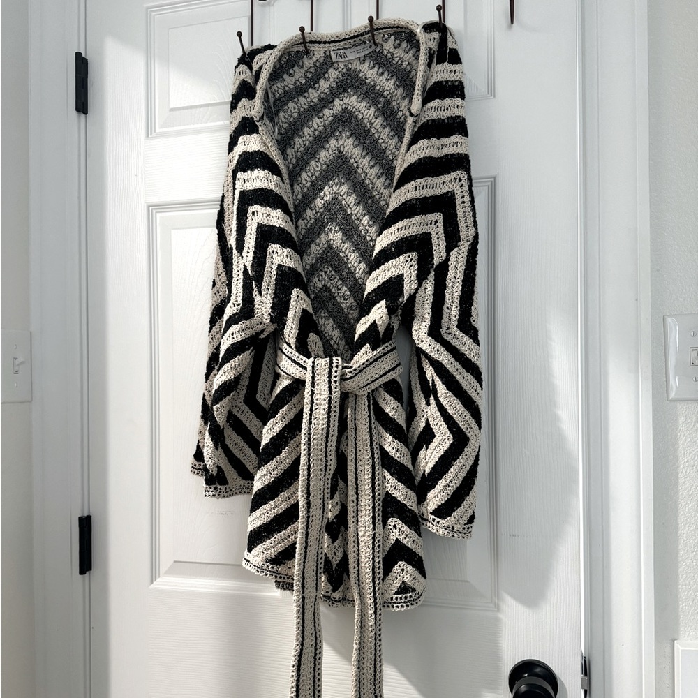 Zara crochet Kimono Limited Edition